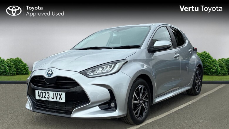 Toyota Yaris 1.5 Hybrid Design 5dr CVT Hybrid Hatchback